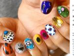 あえてのちょいダサがかえって可愛い！？ ド派手で人目をひくタッキーネイルとは