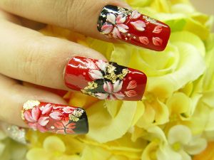 花柄ネイルの画像