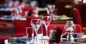 セッティングされた式場