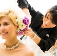ハミングプラザVIP新潟☆【花嫁様のヘアメイク 】花嫁にとってこの日が人生で「最高の1日」になるようお手伝いできる幸せなお仕事★美容師免許をお持ちの方は優遇します♪