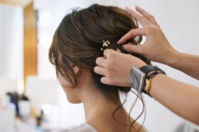 ◆2027年成人式ヘアメイク・着付スタッフ募集◆【1月10日、11日限定】大阪市内でヘア・着付け対応できる方を募集します♪