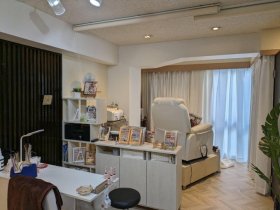 未経験者OK！新宿・銀座エリア【正社員アイリスト】月給24万円～＆月8日休み！スタッフの95%以上が未経験スタート！