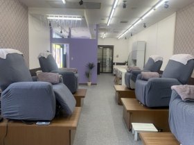 【未経験からプロのアイリストへ】月給21万円～＆月8日休み◎働きながら一生モノの技術が身につくサロンで働きませんか？アルバイト/パートから勤務もOK！