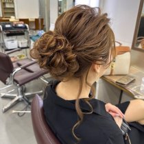 株式会社大池屋／ROSA Hair&amp;make