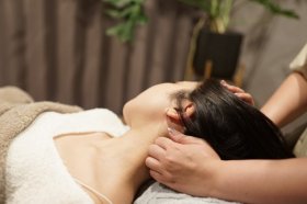 【＊美容美免許不問＊】ドライヘッドスパセラピスト募集！！Head Specialist ERDE 心斎橋店｜最上級の寝落ちアロマヘッドスパを提供しています★