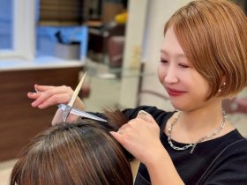 「入客できない」悩みゼロ！◆新規・フリーのお客様優先的にお任せいたします◆ スタイリスト募集！【週3日～OK】まずは、サロン見学してみませんか？＊