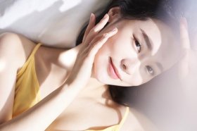 【東京エリア】 アイブロウリスト募集！未経験から活躍できる★1年目で月給32万円超続々◎手厚い研修あり♪《EYEBROW SALON i.》