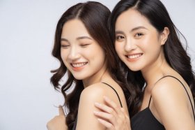 【北海道・東北エリア】アイブロウリスト募集！未経験から活躍できる★1年目で月給32万円超続々◎手厚い研修あり♪《EYEBROW SALON i.》