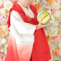 ★最高日給4.5万円！★単発・Wワーク大歓迎！ヘアメイク経験を活かして出張ワーク♪成人式や卒業式の前撮りなどのお仕事です♪ 北関東エリア多数！宿泊費・交通費支給あり◎ ライフスタイルに合わせて高収入を叶えませんか？