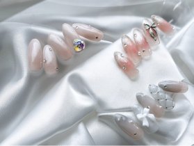 ★正社員ネイリスト募集★＼＼月9日休み＆土日休みも月3回OK／／【月給24万円～】北千住駅から徒歩1分の好立地！経験者優遇◎