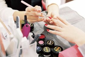 学校法人滋慶学園　福岡ベルエポック美容専門学校