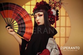 【未経験の方も歓迎】変身体験を提供する京都ココログループのフォトスタジオでヘアメイク（正社員）募集《京都・東京エリアの4店舗で同時募集》研修・福利厚生が充実／産休・育休の取得実績あり