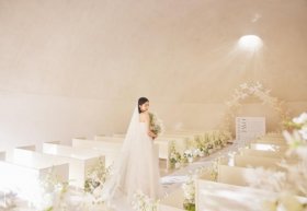 【新婦担当ヘアメイク／フリーランス】婚礼基本2万〜5万円◎ピルグリムで自分らしくキャリアアップ♪経験者に応じたオーダーメイド研修＆丁寧なフォローあり◎ブランクからの復職・未経験の挑戦も応援！最高の一日を創るやりがいを感じませんか！