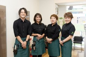 大島・戸塚！オープニングスタッフ★スタッフ平均年齢51歳★生涯美容師応援企業(60代活躍中！)1人営業や長時間勤務・休日出勤無し!プライベートとお仕事両立♪社保完備[パート可]◆カット･カラー専門店チョキペタ◆